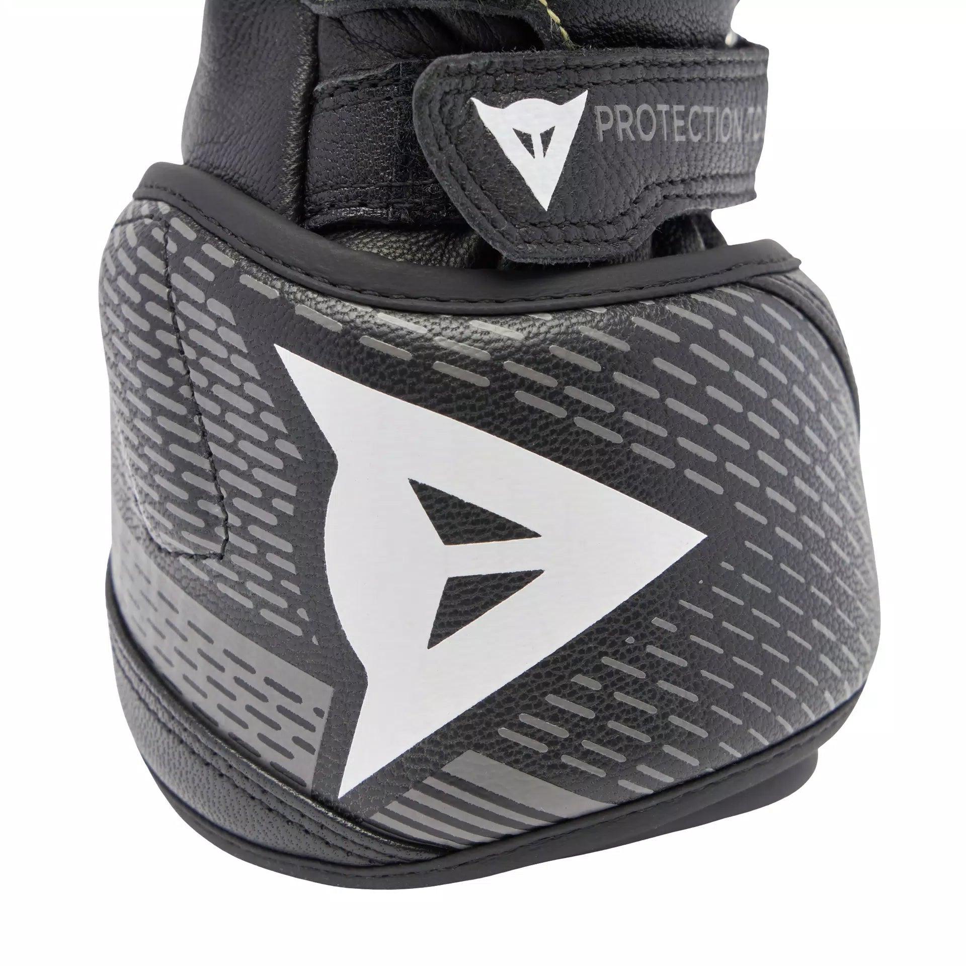 Dainese Full Metal 7 Gloves - High Road Motorsports - Motorcycle Gloves - 75281693XS - Dainese