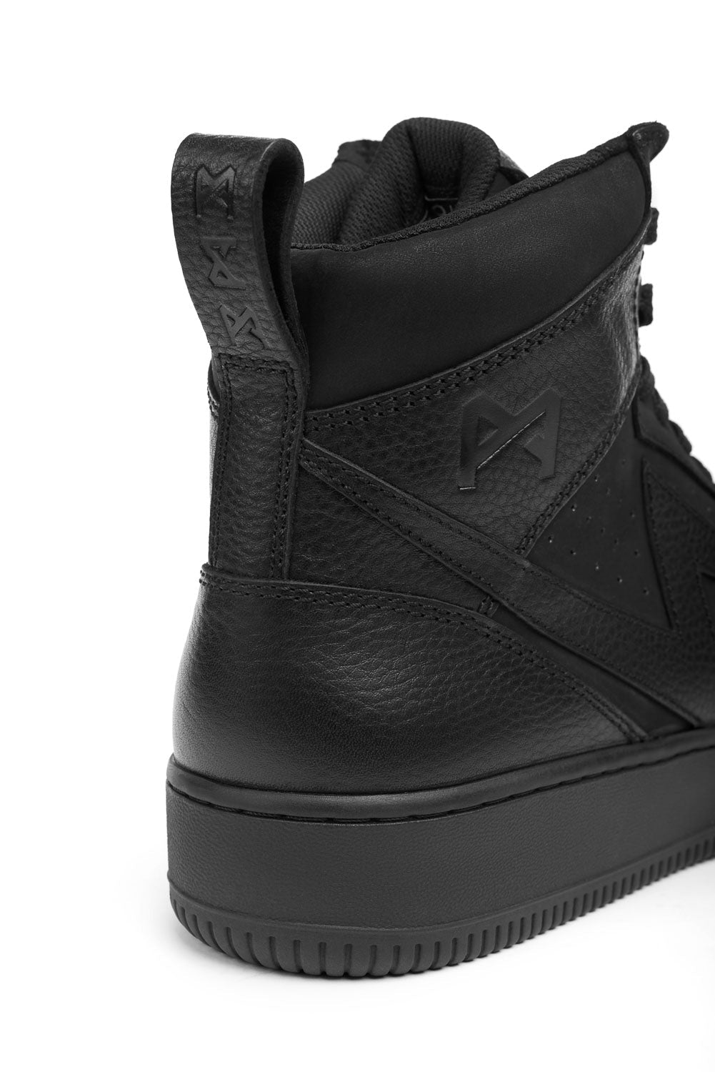 PANDO MOTO Apex Sneakers - High Road Motorsports - Boots - APEX-SNEAKERS-BLACK-37 - Pando Moto