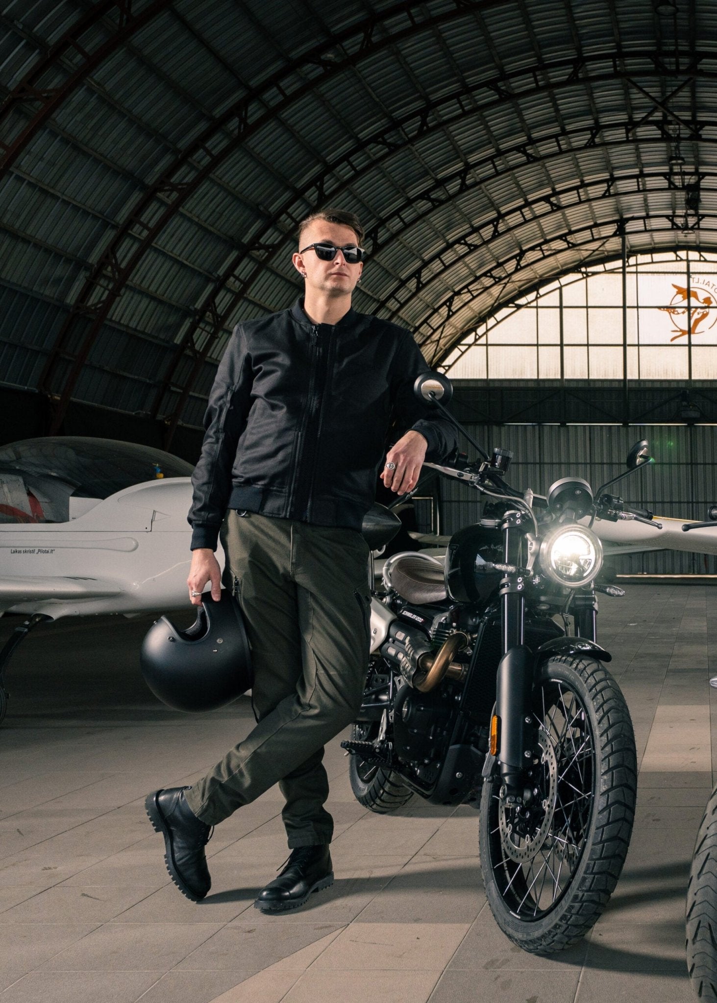 PANDO MOTO Mark AAA Cargo Pants - High Road Motorsports - Motorcycle Pants - MARK-OLIVE-AAA-W28-L34 - Pando Moto