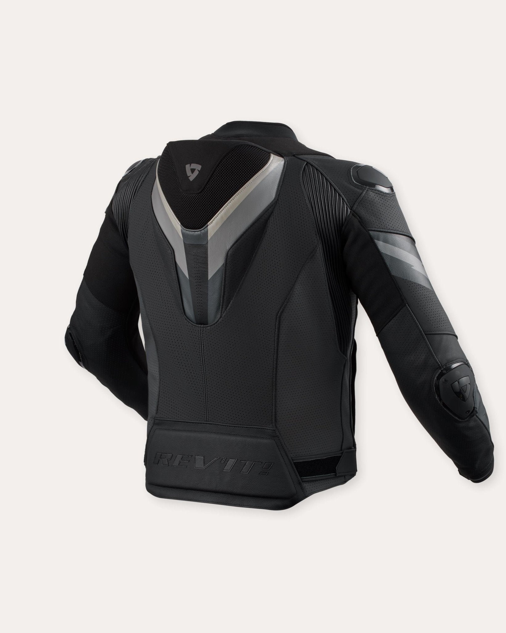 REV'IT! Quantum 3 Pro Jacket - High Road Motorsports - Motorcycle Jacket - FJL151-1050-M46 - REV'IT!