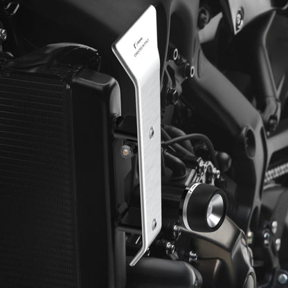 Rizoma Radiator Side Flaps (ZYF055A) - High Road Motorsports - Engine Protection - ZYF055A - Rizoma