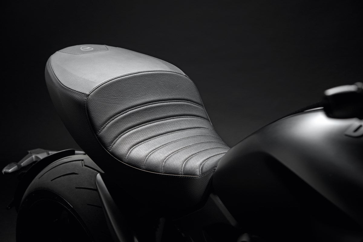 Ducati Premium Seat (96880802A)
