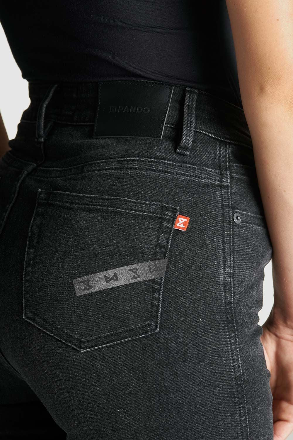 PANDO MOTO Kusari Cor 01 Women's Jeans - High Road Motorsports - Motorcycle Pants - KUSARI-COR-01-W24-L30 - Pando Moto